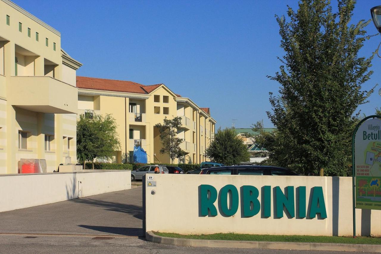 Apartment Robinia/pinetine Lido Altanea