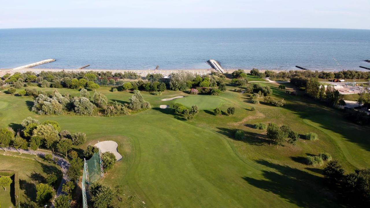 Apartment Robinia/pinetine Lido Altanea